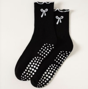 Pilates 100 Coquette Grip Socks